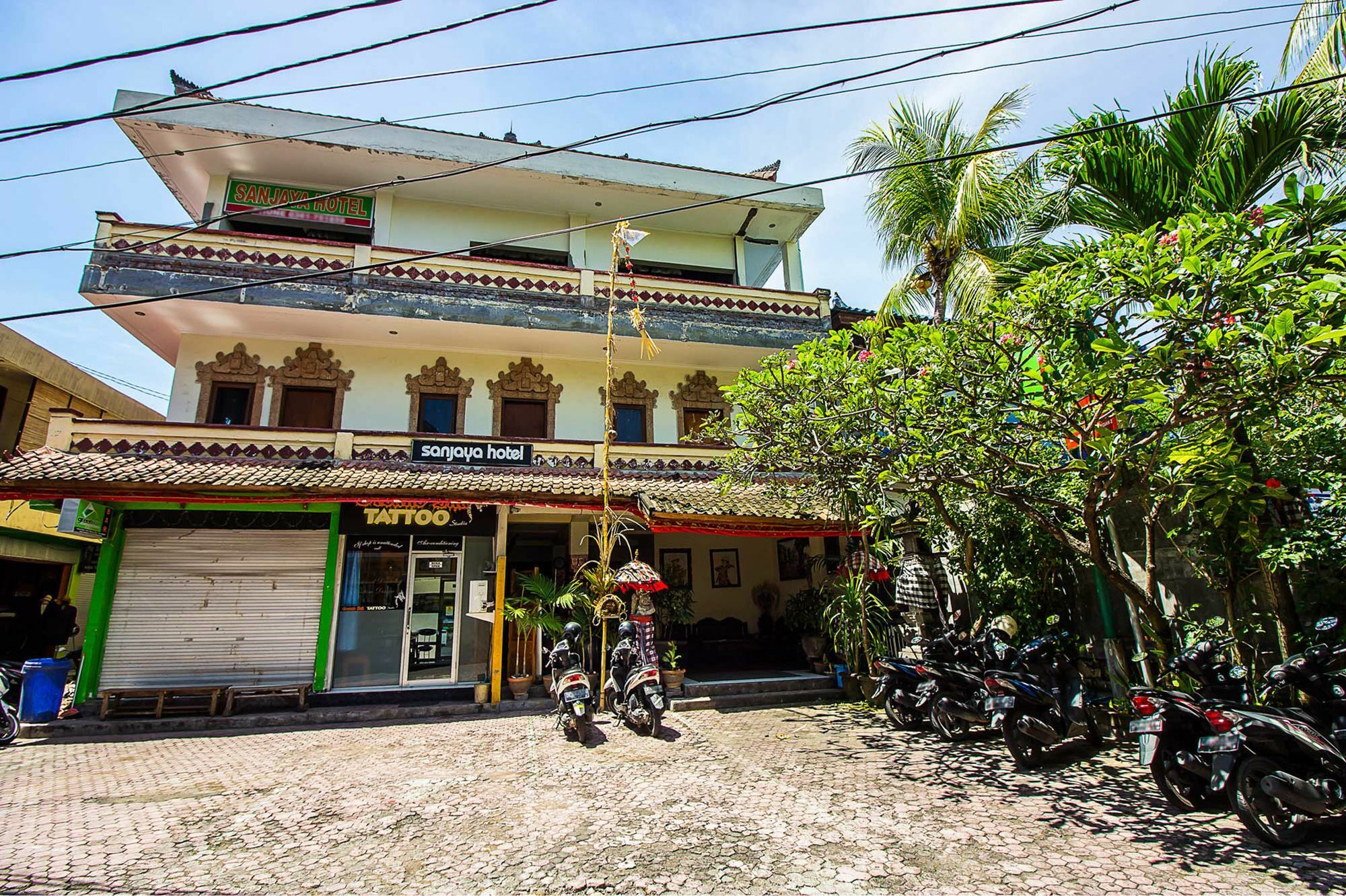 Hotel Sanjaya Managed By Tinggal Kuta  Bagian luar foto